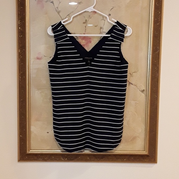 Banana Republic NWT Navy Blue and White Striped Tank Top Blouse - Picture 2 of 5